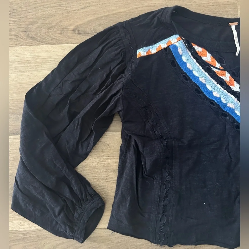 Free People Embroidered Boho Long Sleeve Top | Size S- EUC - Picture 3 of 9